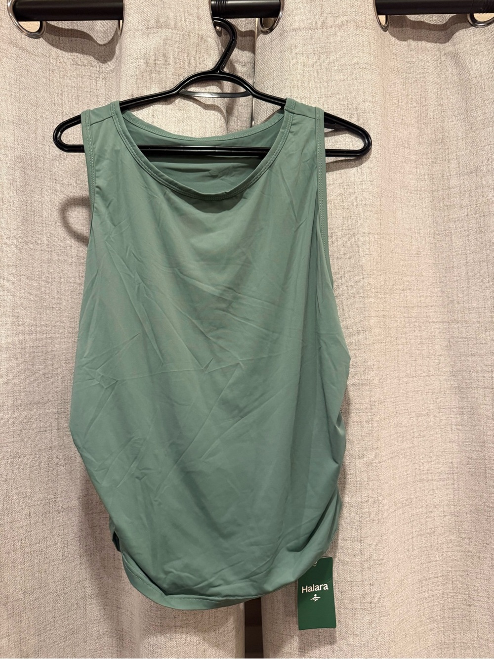 HALARA Sage Green Tank Top